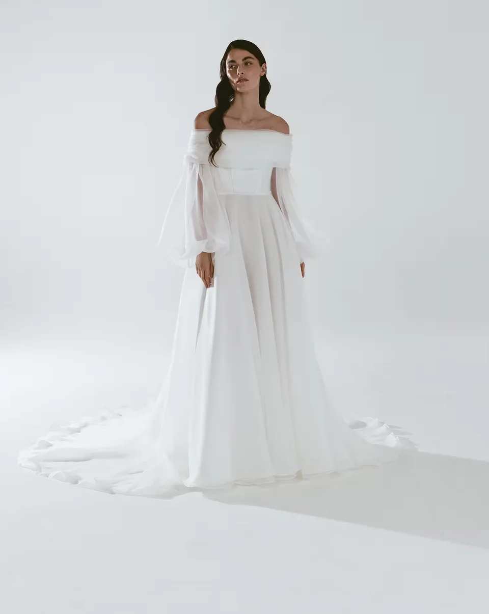 Abito da sposa Atelier Tussàh linea Futura modello Marta